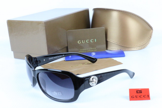 GUCCl Boutique Sunglasses 038